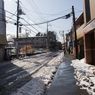 大雪の次の日1(三鷹台)