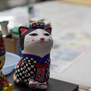 伊豆大島_ジェット船の待合室のあんこ猫