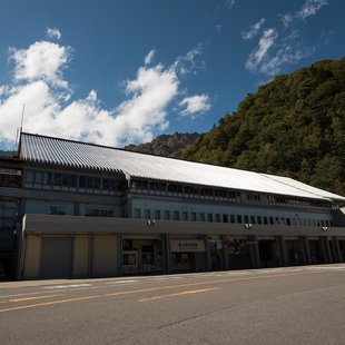 扇沢、黒部ダム1