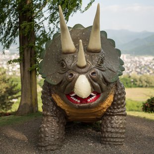 茶臼山恐竜公園2