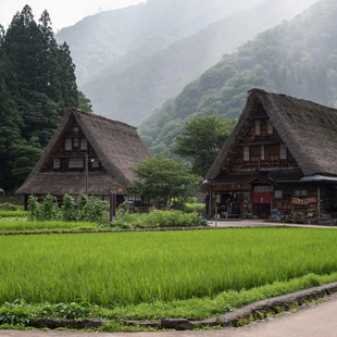 五箇山菅沼合掌造り集落8