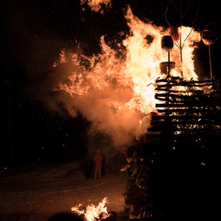 戸隠どんど焼き祭り3